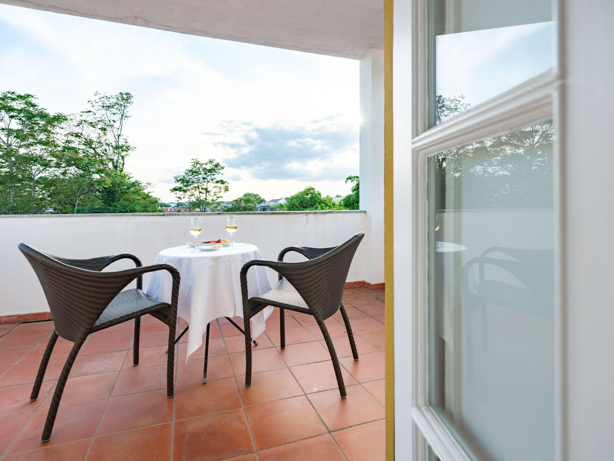Adc - Albergaria Do Calvario - By Unlock Hotels Evora Luaran gambar