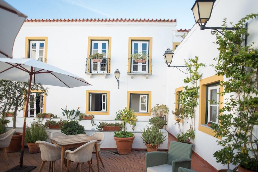Adc - Albergaria Do Calvario - By Unlock Hotels Evora Luaran gambar